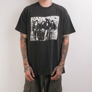 Retro 90_s Ramones T-Shirt